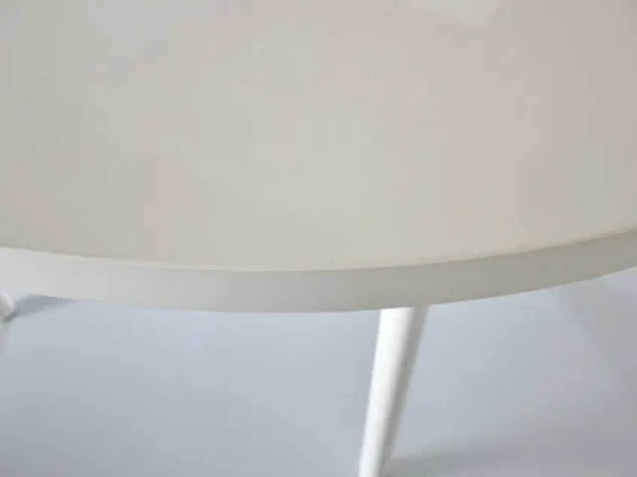 Billede 7 - Højbord/ståbord i hvid med hvidt stel