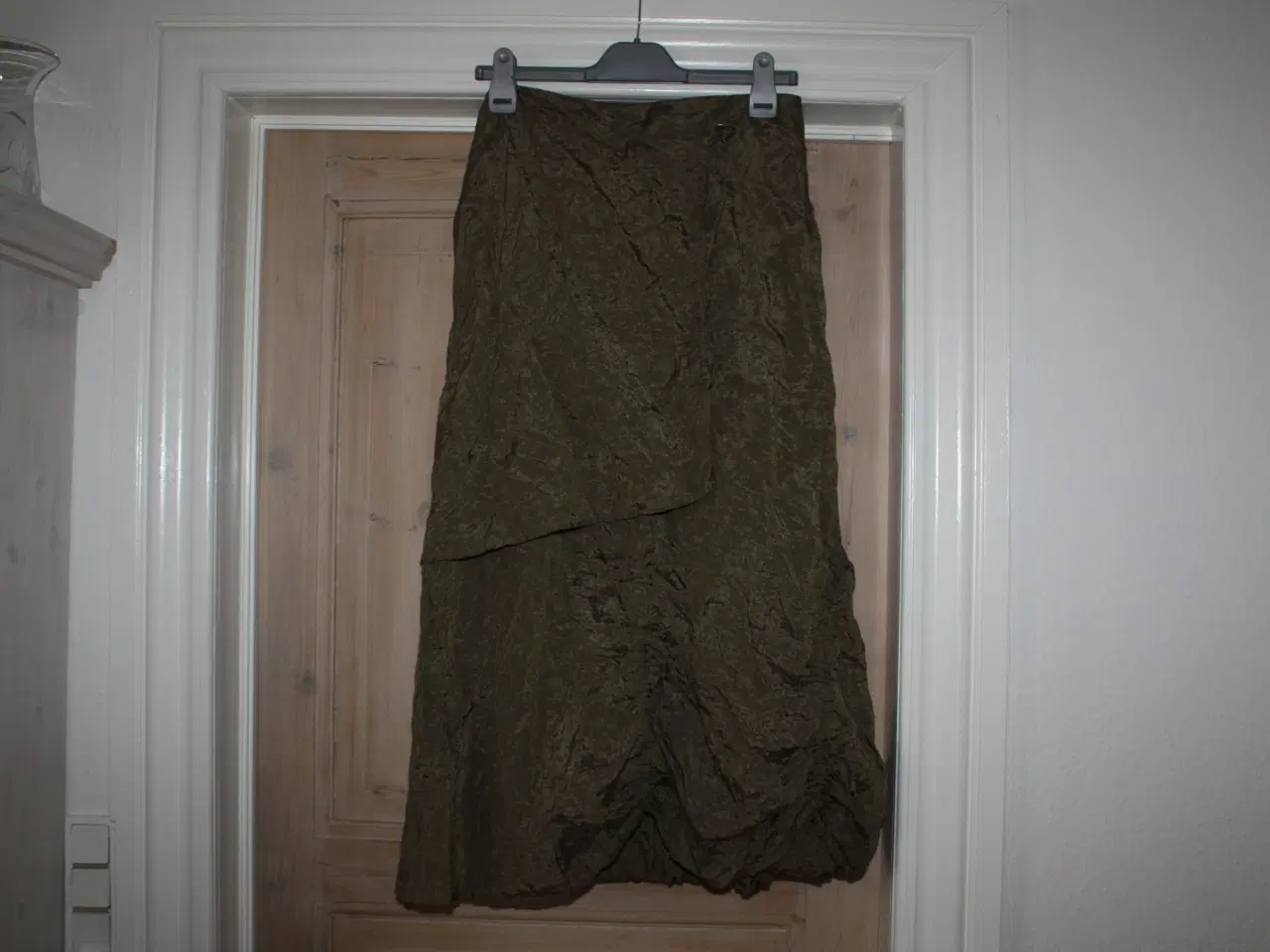 Billede 1 - Luisa Cerano nederdel str. 38