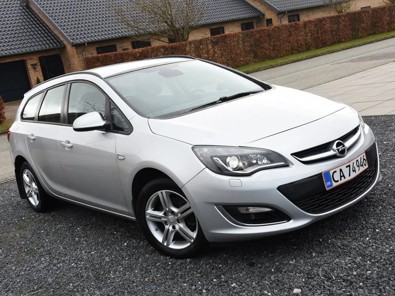 Billede 2 - opel astra 2014