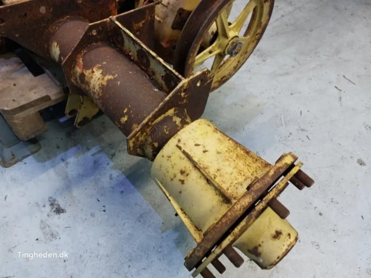 Billede 15 - New Holland M140 Foraksel