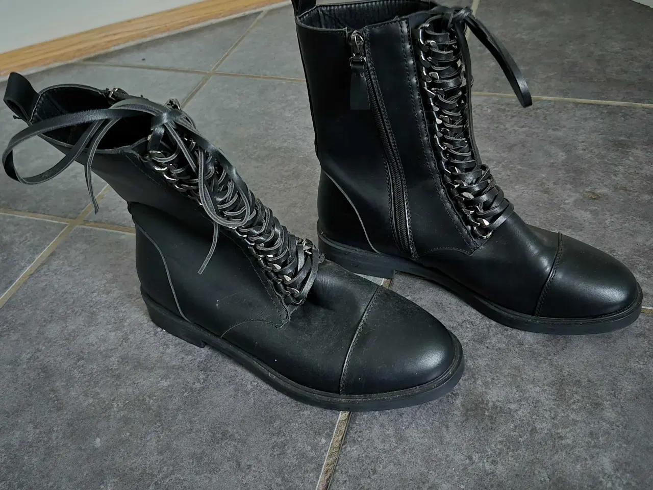 Billede 10 - Nye støvler str 40