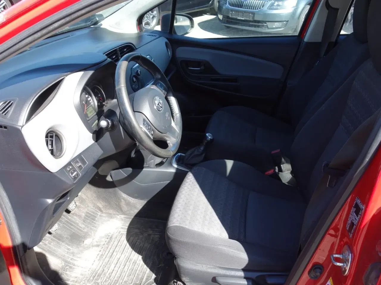 Billede 4 - Toyota Yaris 1,0 VVT-i T2 Van