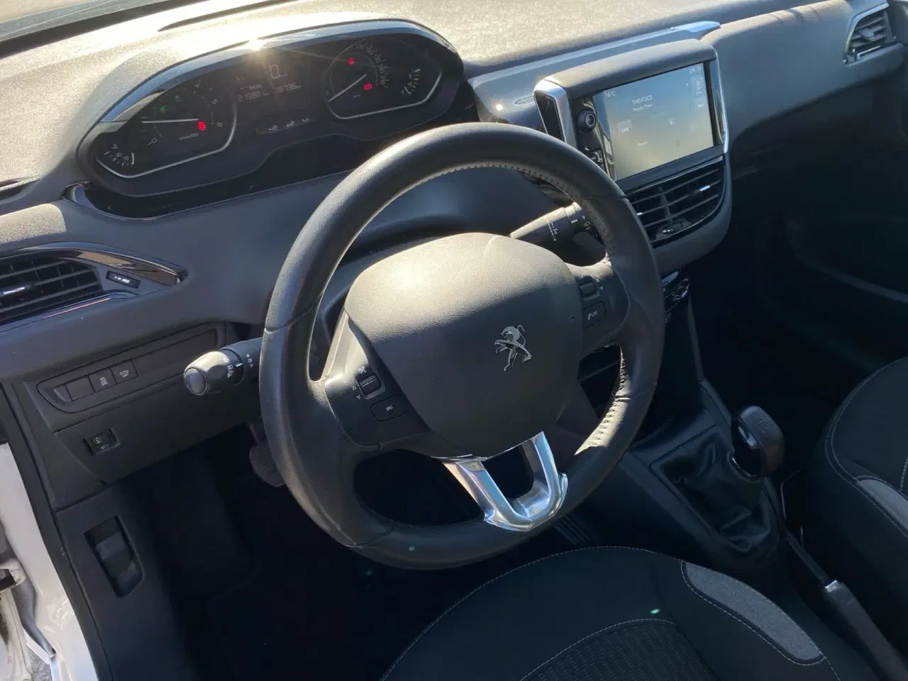 Billede 9 - Peugeot 208 1,6 BlueHDi Envy 100HK 5d