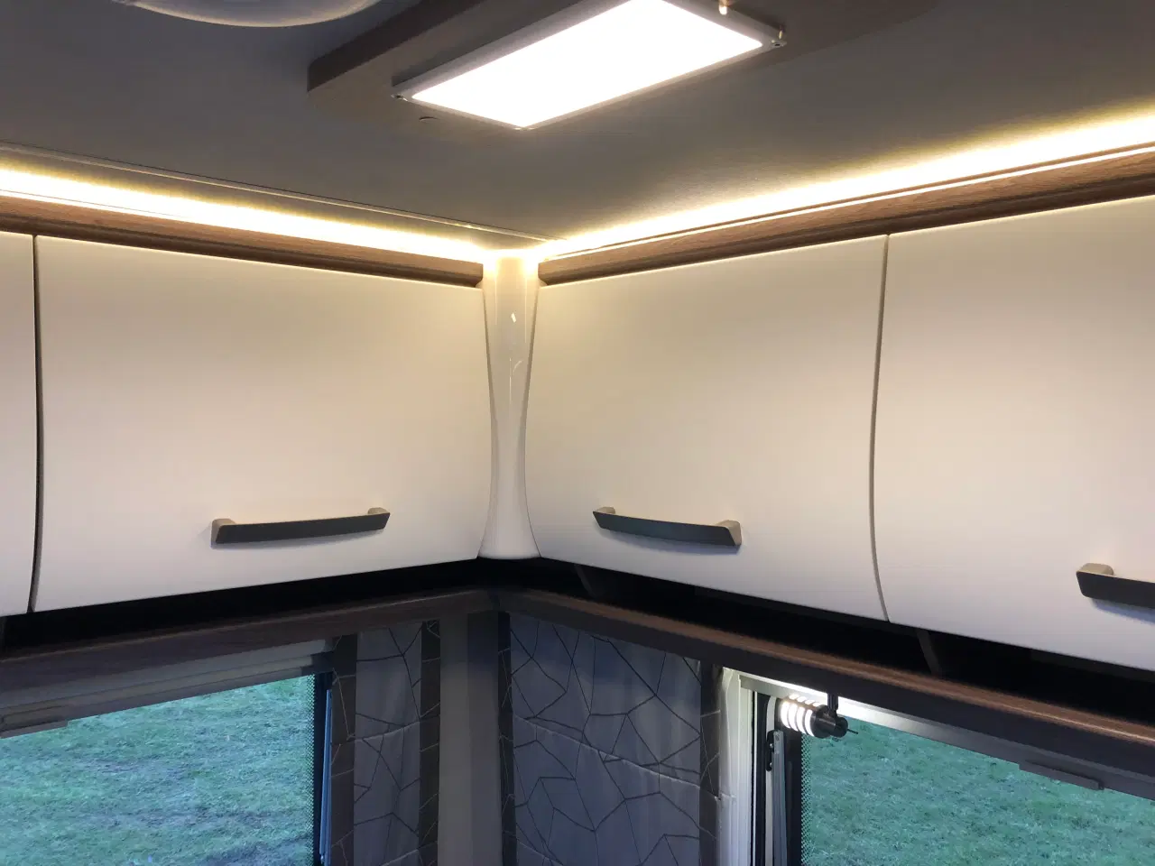 Billede 18 - 2020 - Knaus 400 QD Sport Silver Selection