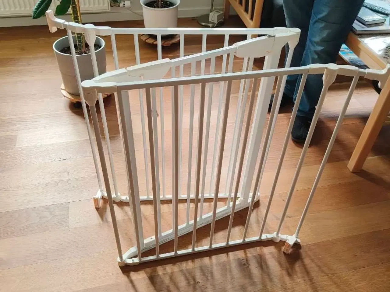 Billede 1 - Bee Moo dørgate