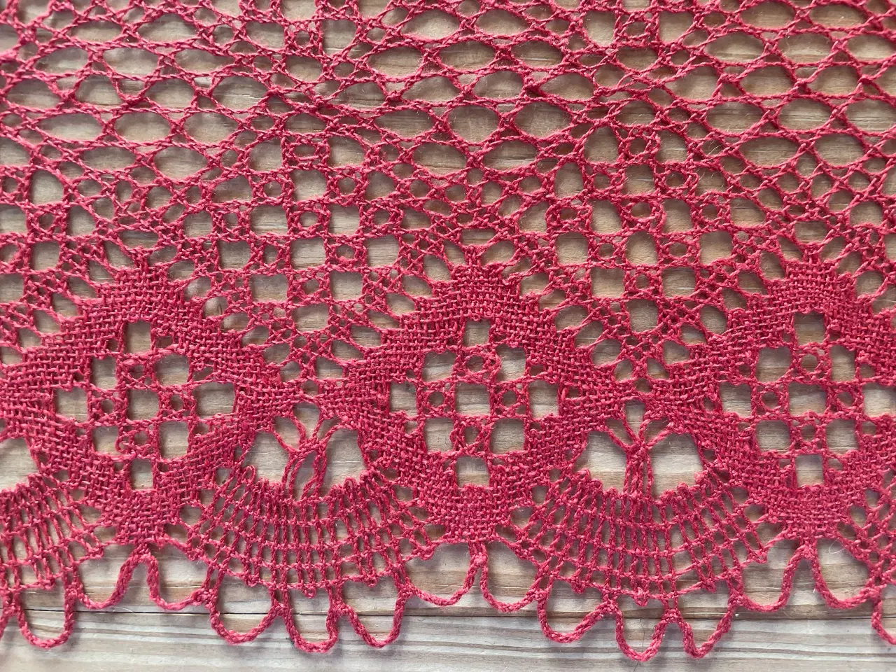 Billede 3 - Kniplet bordløber/festremse