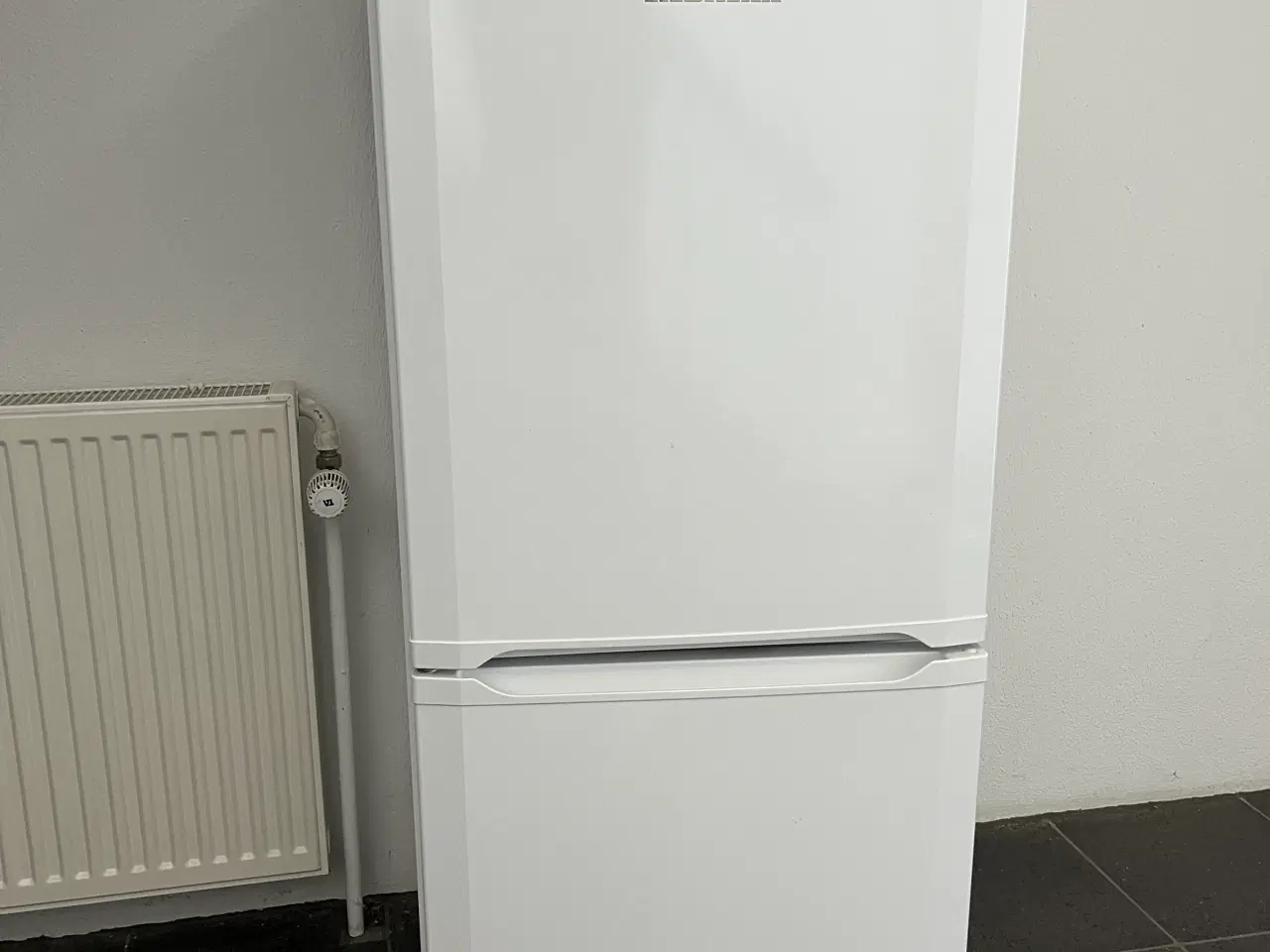 Billede 2 - Kølefryseskab 156 /53 l