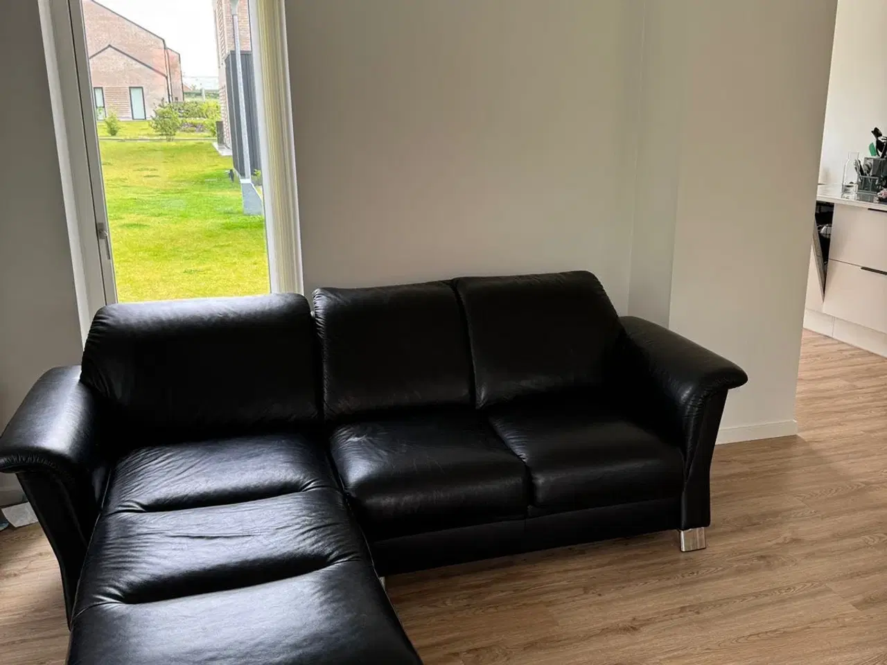 Billede 3 - Stressless læderhjørnesofa med chaiselong – Aalbor