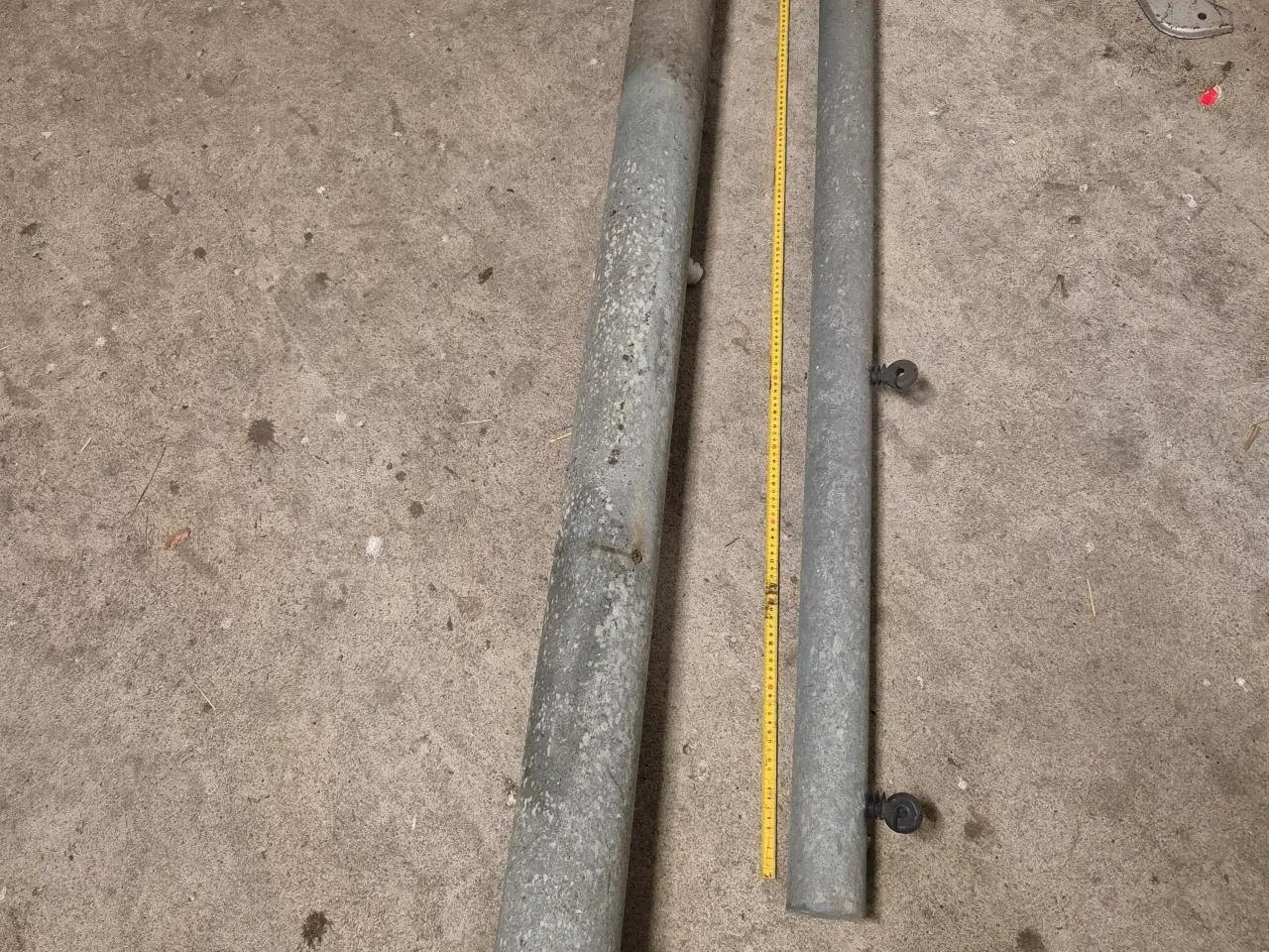 Billede 4 - Hegnspæle massive plastik