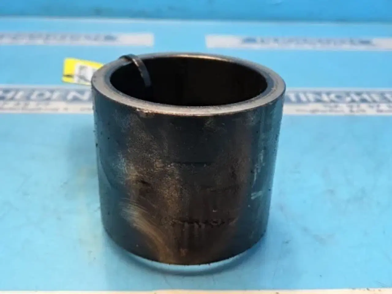 Billede 2 - Case 9120 Afstandsstykke 87280592