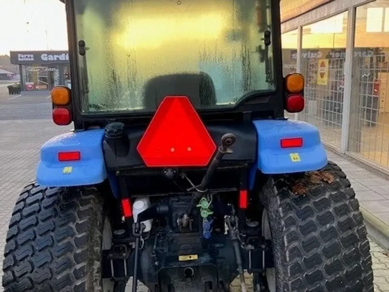 Billede 3 - New Holland BOOMER 54D