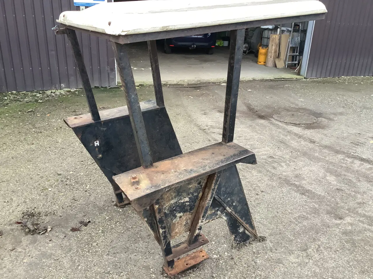 Billede 1 - Styrtbøjle til mf 35