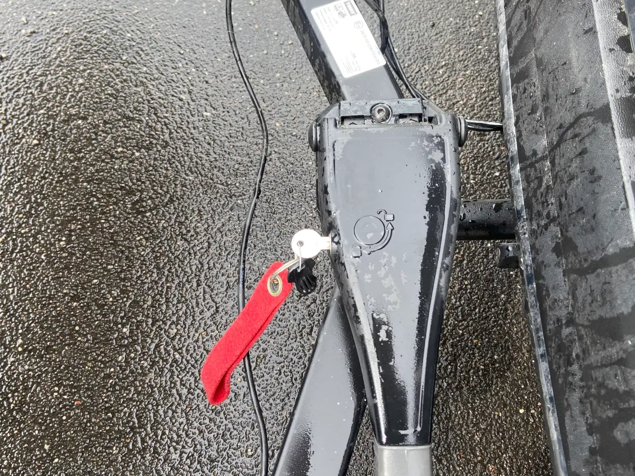 Billede 5 - Bagageboks Thule Onto til 2 cykler 
