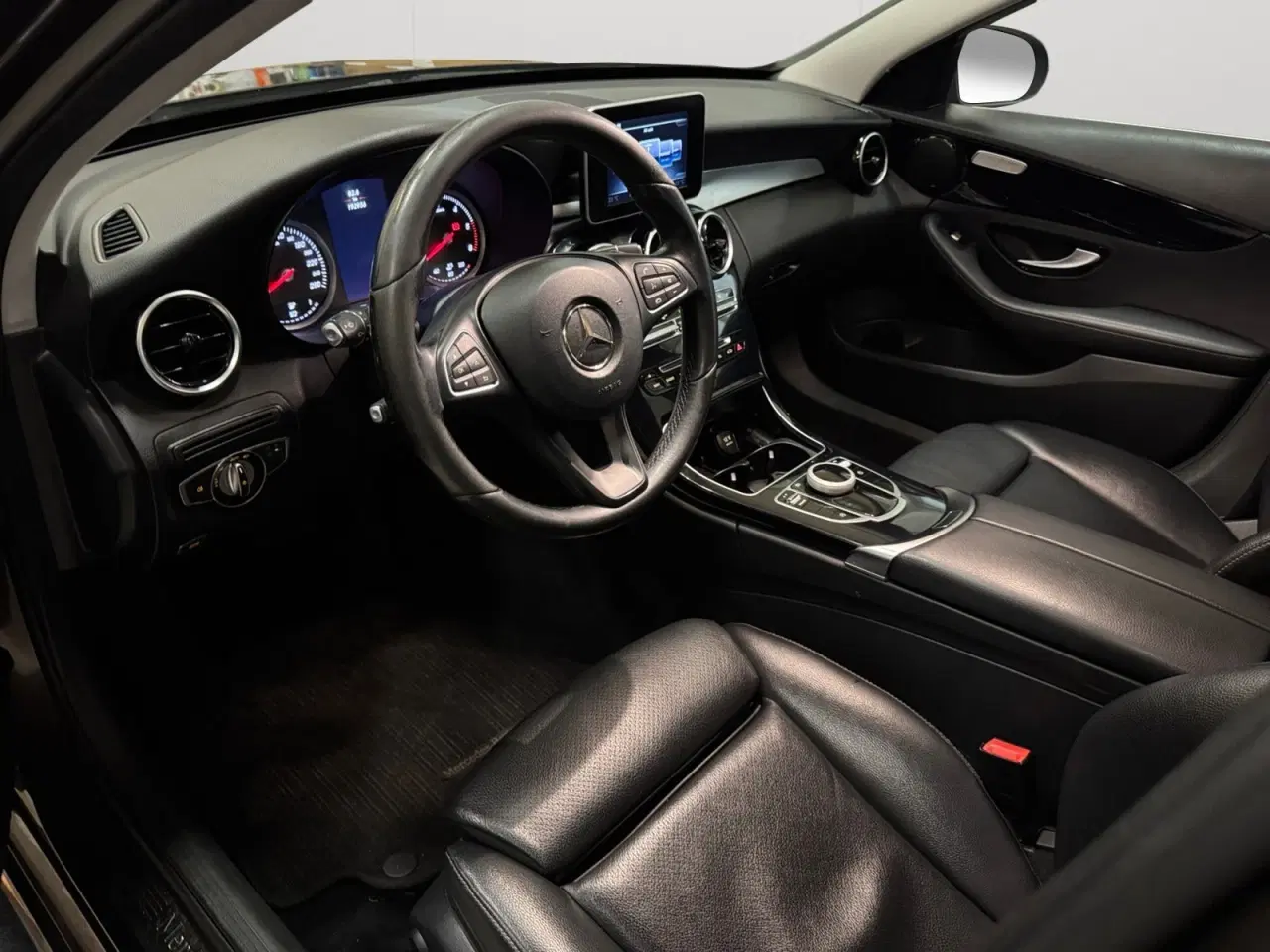 Billede 5 - Mercedes C220 d 2,2 Avantgarde stc. aut.