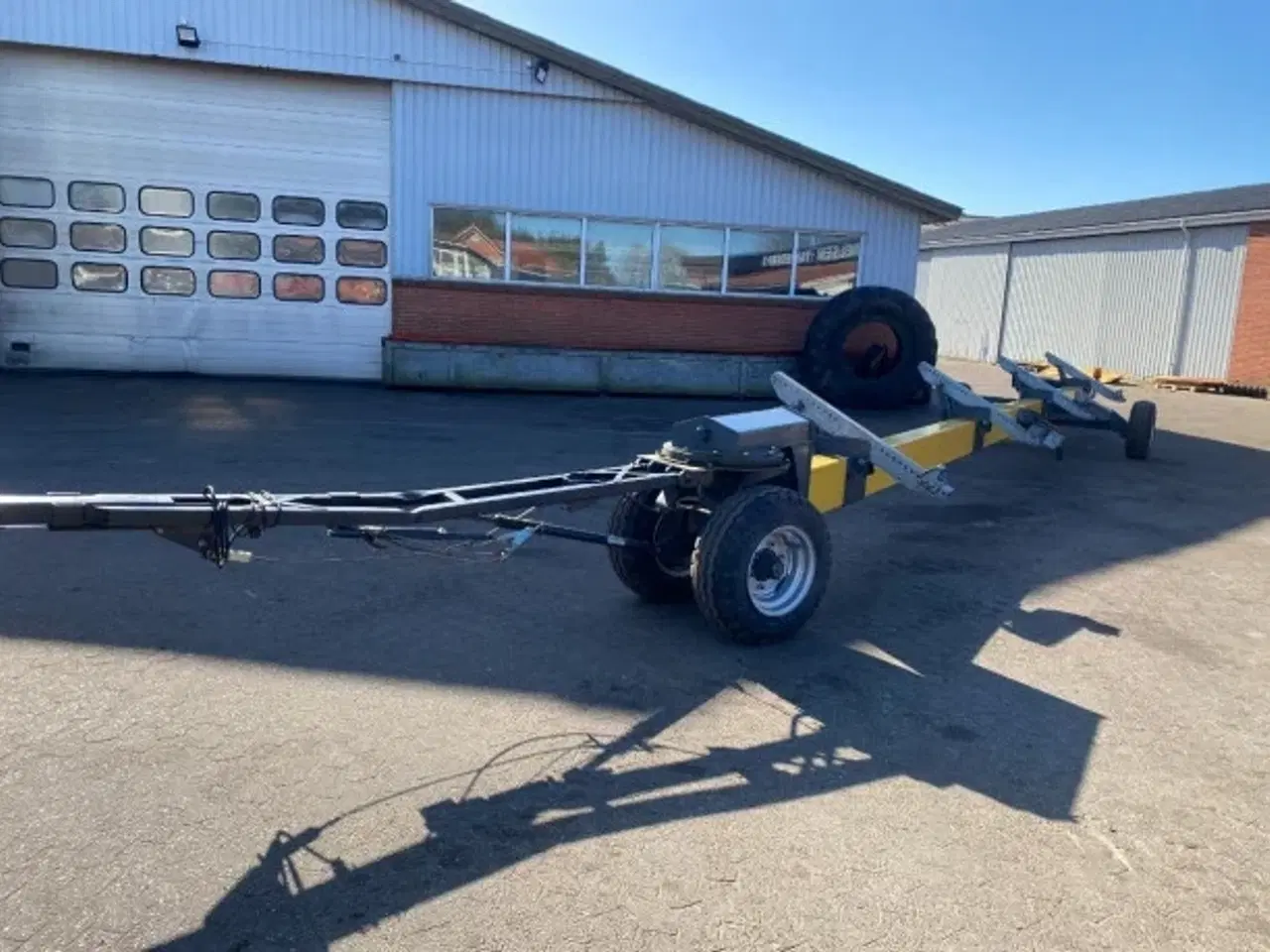 Billede 1 - New Holland 35" Vario Skærebordsvogn