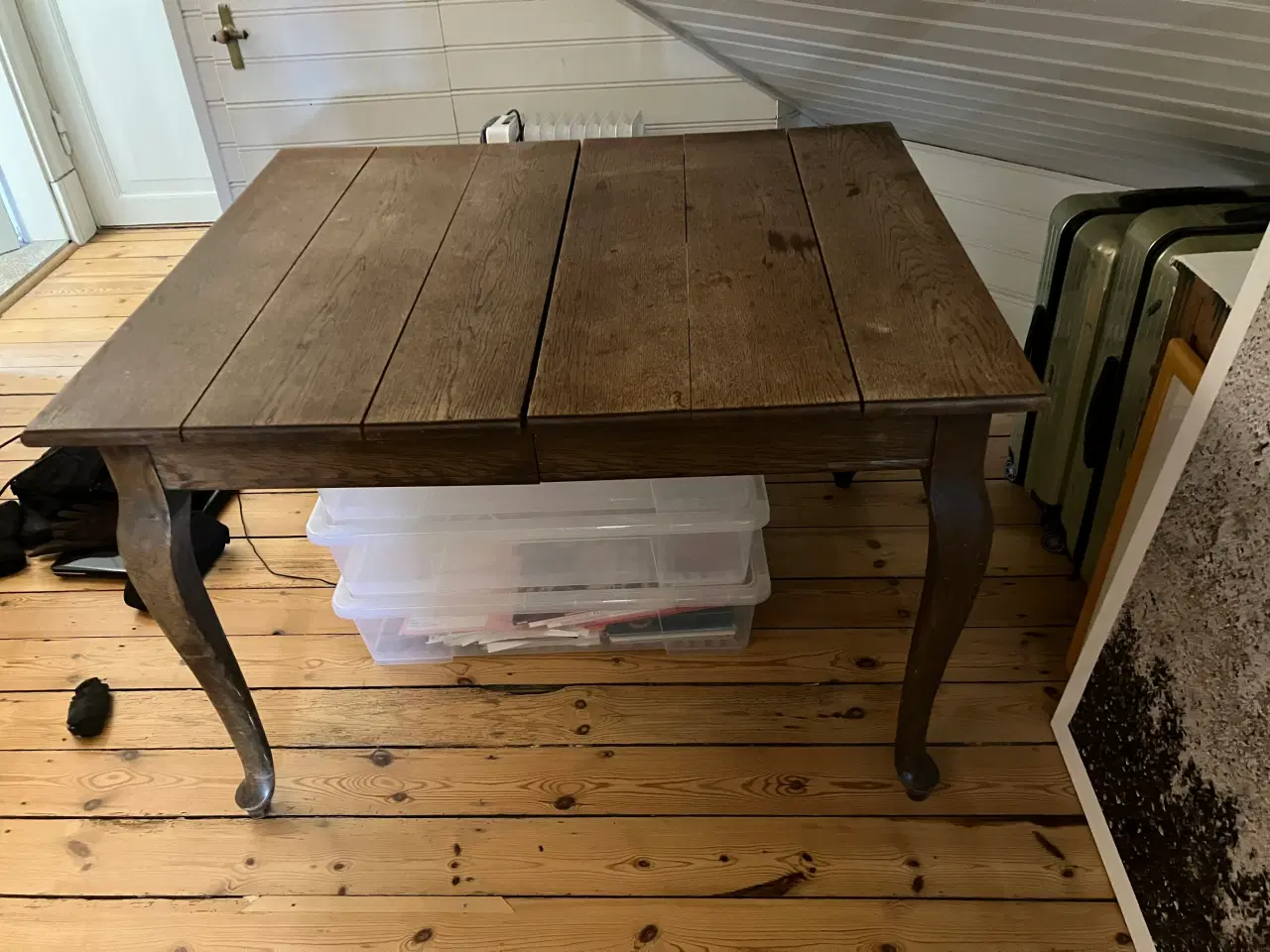 Billede 1 - Afhent et gammelt spisebord 