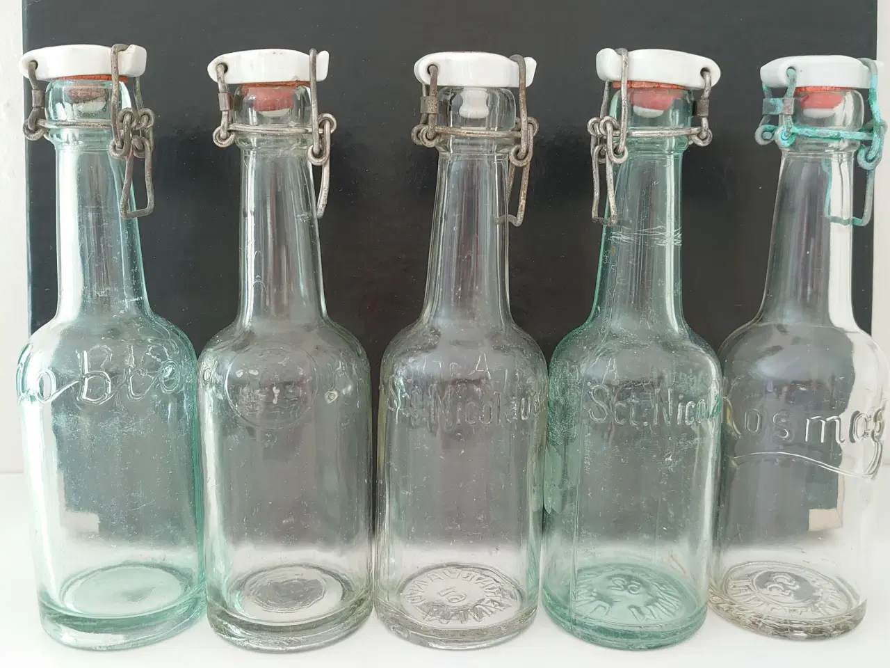 Billede 1 - 5 stk gamle patentflasker ( den "buttede" type).