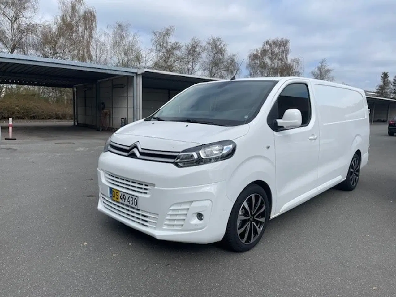 Billede 2 - Varerbil momsfri