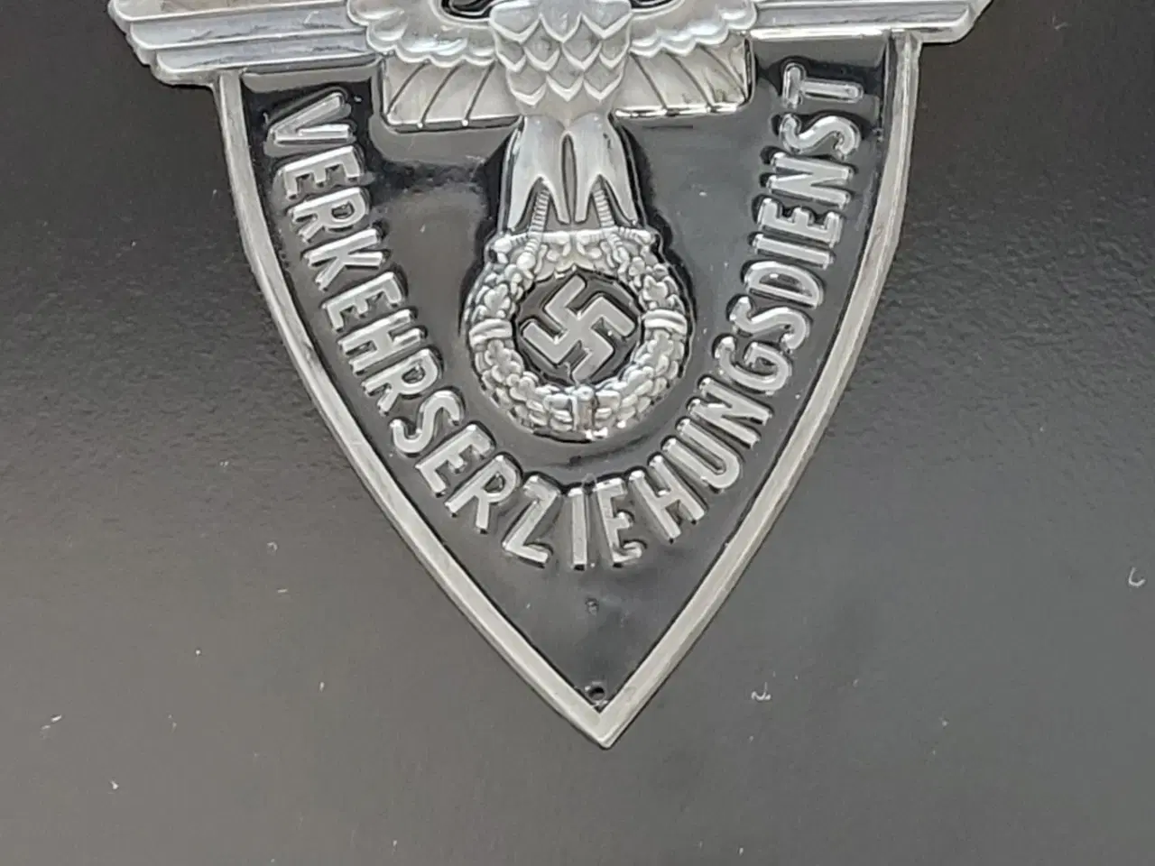 Billede 1 -  Tyskland WW2 orden medalje