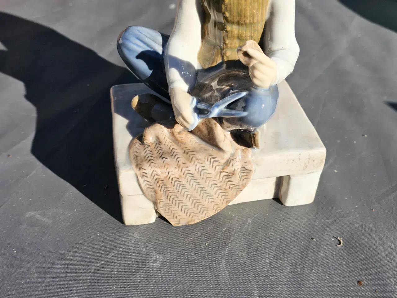 Billede 1 - B&G figur - skræder