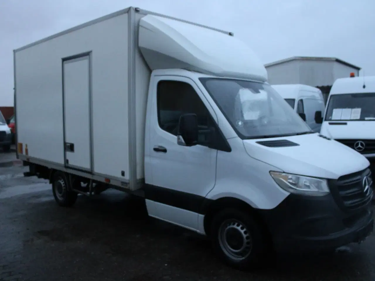 Billede 2 - Mercedes Sprinter 314 2,2 CDi Alukasse m/lift aut. FWD