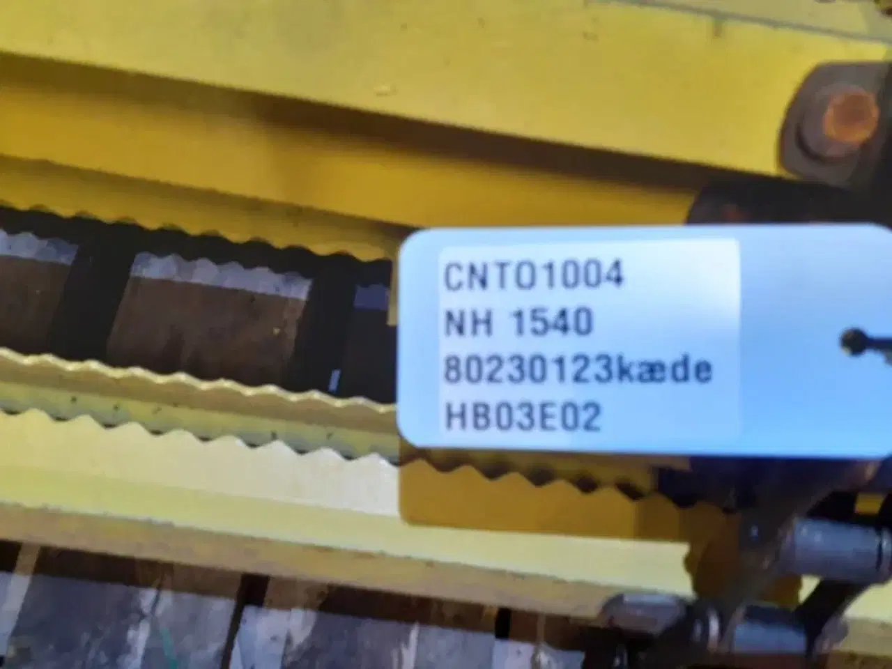 Billede 2 - New Holland M140 Indføringskæde 80230123