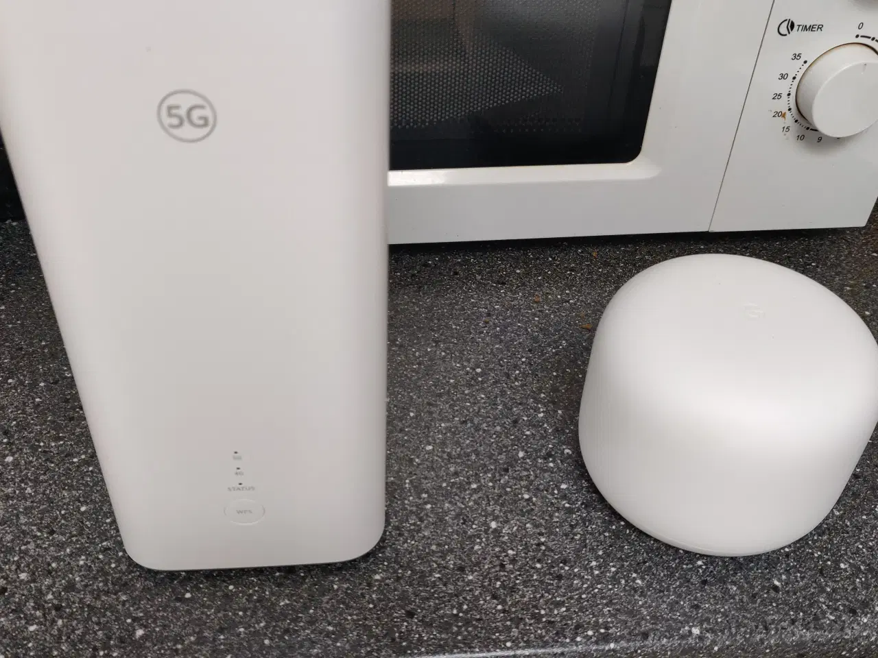 Billede 1 - 5g router og Google nest