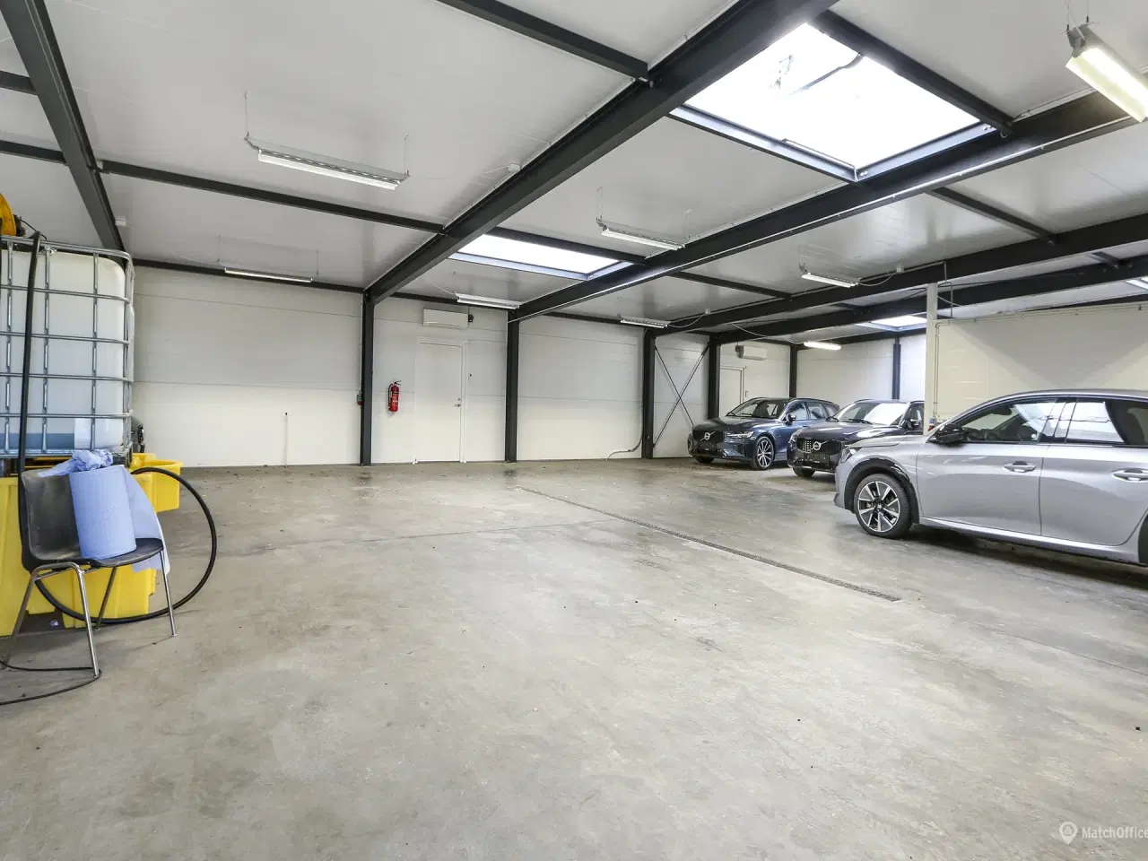 Billede 5 - Meget indbydende lager og kontor tæt på lufthavnen