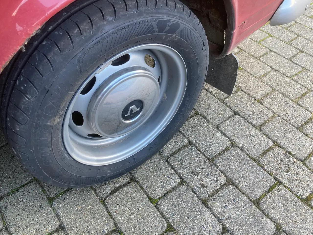 Billede 1 - Volvo nye stålfælge 5,5 tommer til Amazon med nye 
