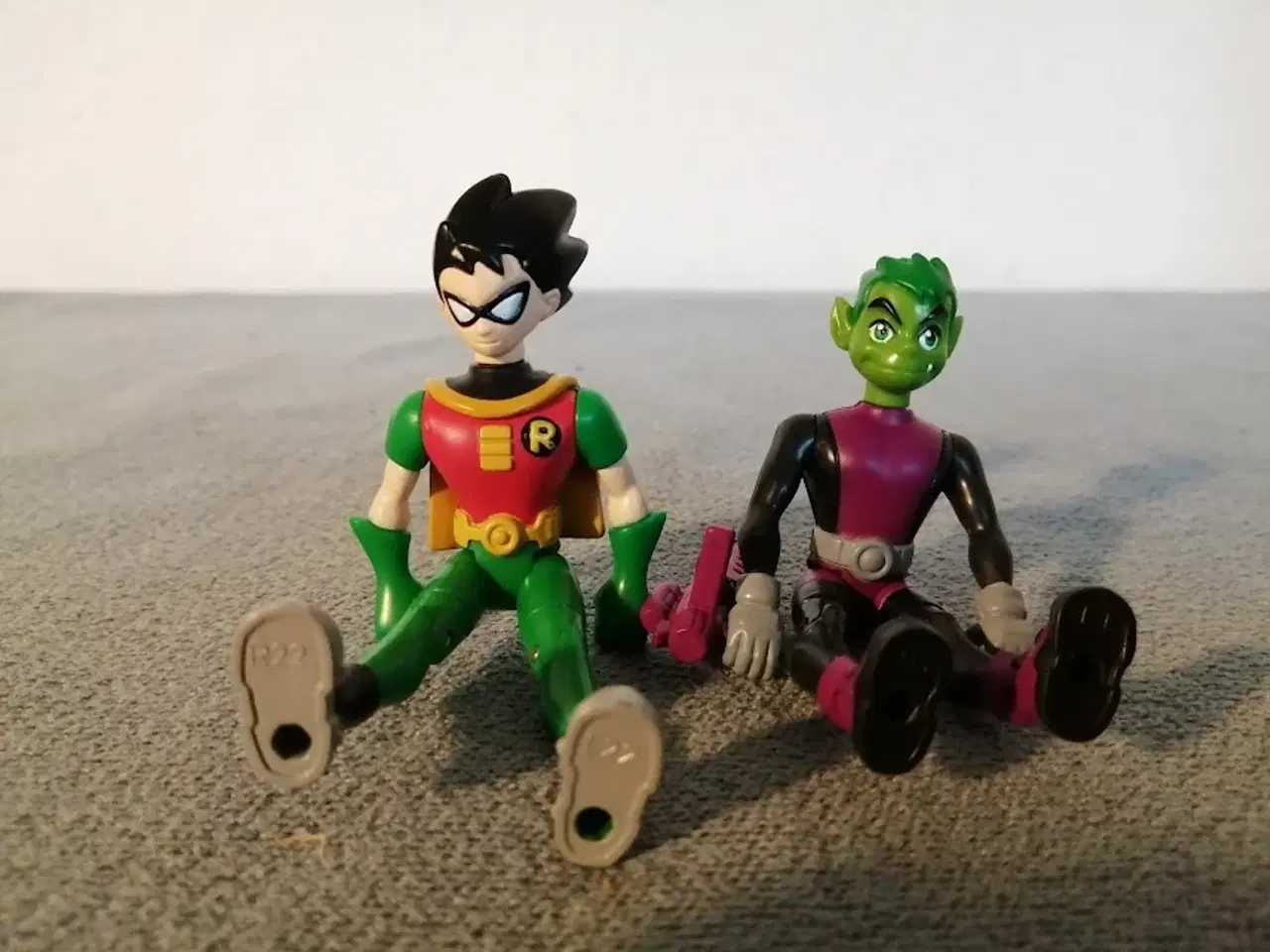 Billede 2 - To Flotte Teen Titans Figurer DC/Bandai