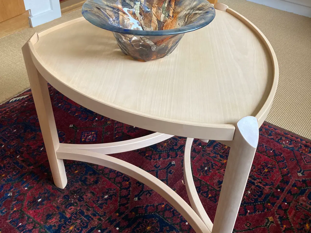 Billede 3 - Småbord i lys bøg