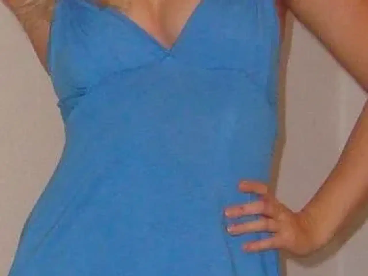 Billede 9 - blå kjole sælges