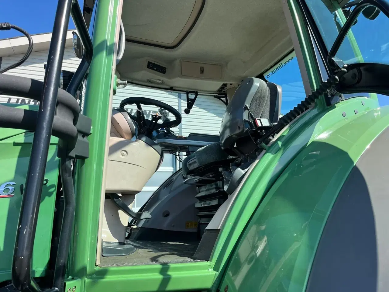 Billede 9 - Fendt 826 Vario Pæn godt udstyret traktor.