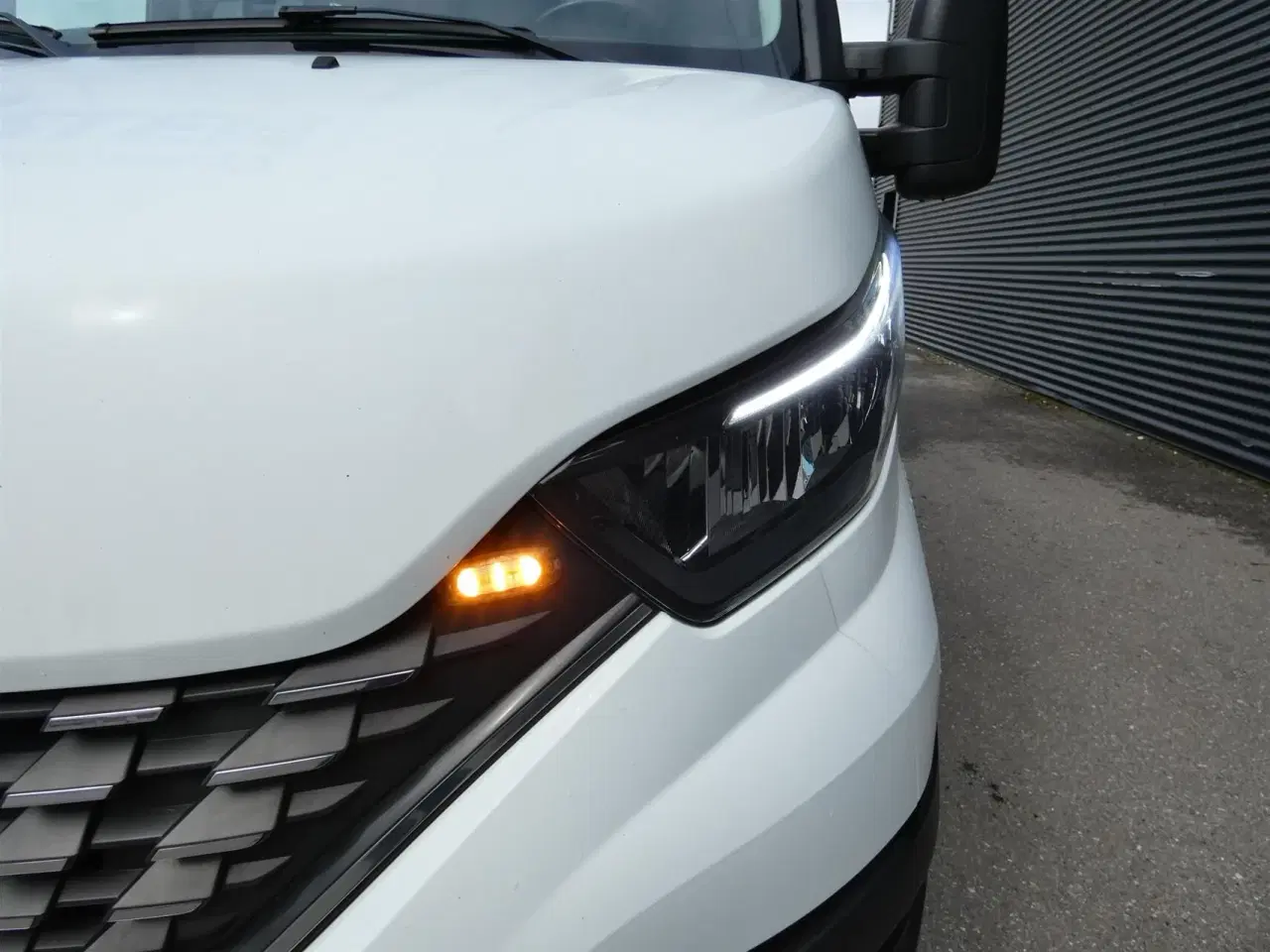 Billede 17 - Iveco Daily 35S16 12m3 2,3 D 156HK Van 8g Aut.