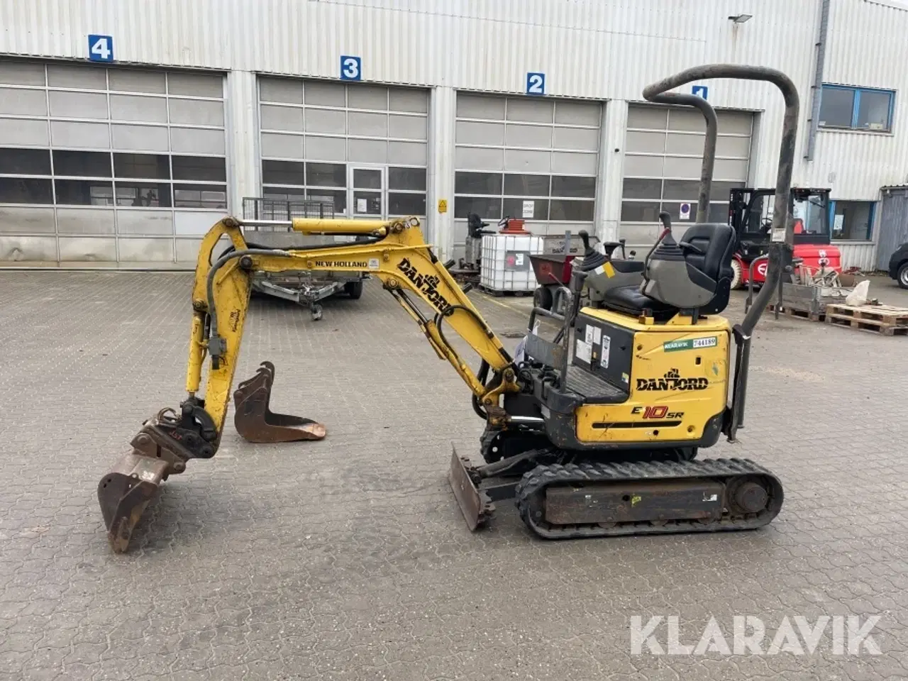 Billede 2 - Minigraver New Holland E10SR med skovle