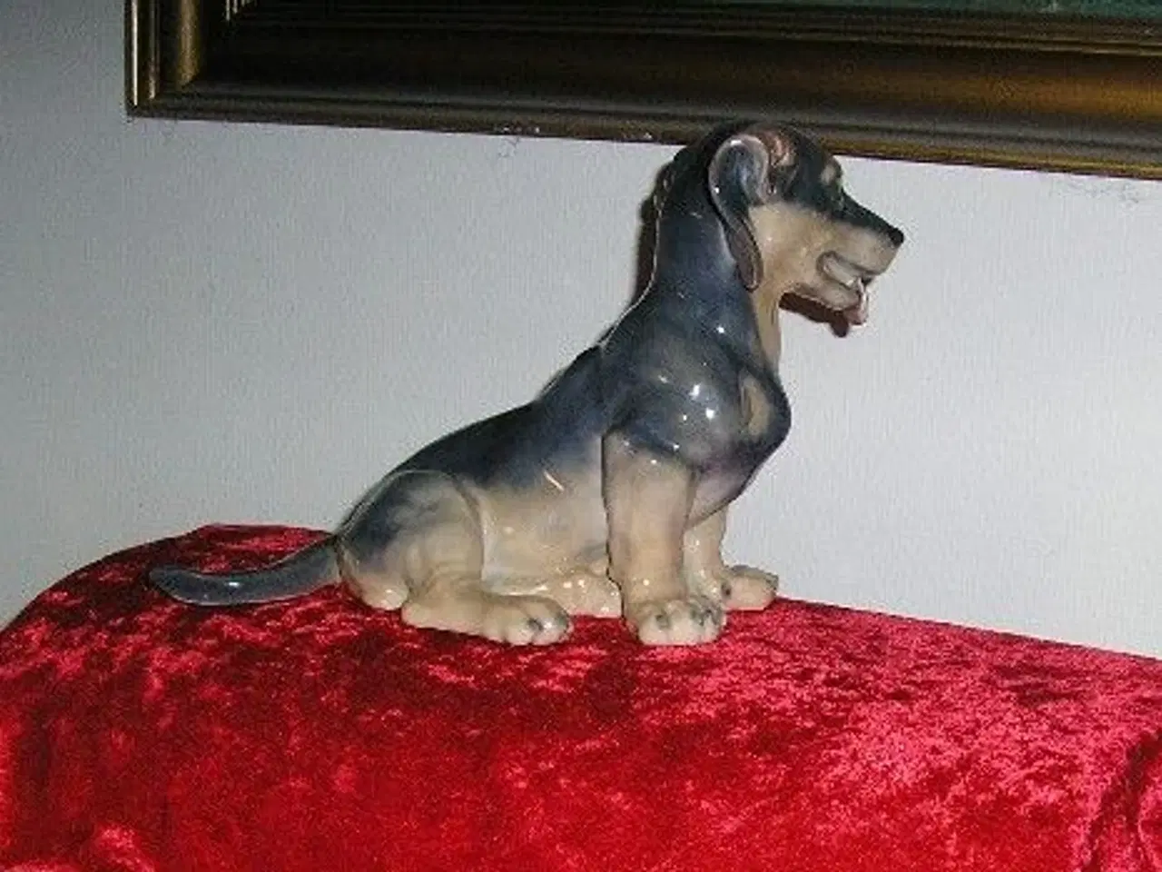 Billede 3 - kgl. porcelæn, gravhund