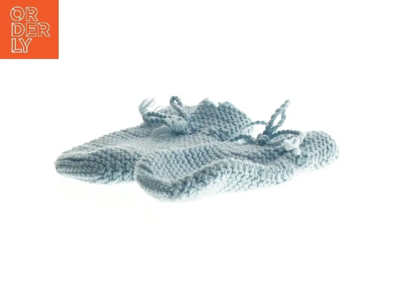 Billede 2 - Strikkede babyfutter (str. 13 x 8 cm)