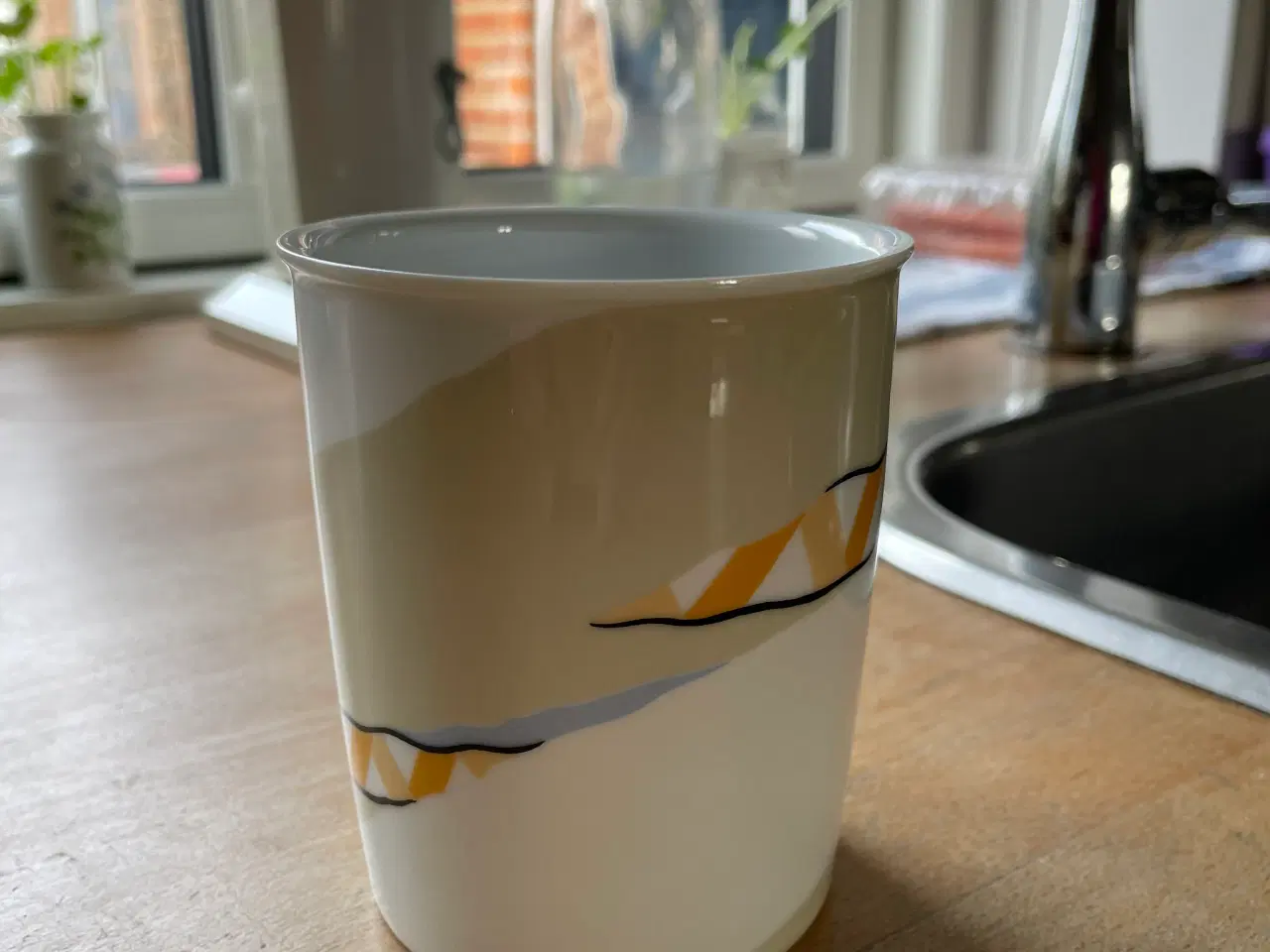 Billede 1 - B&G krus 1986 Hans Chr. Rasmussen 