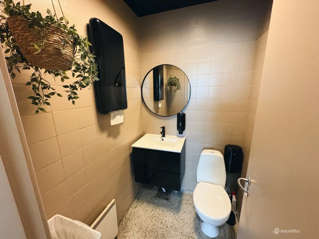 Billede 6 - 54 m2 lyst kontor med fælles faciliteter