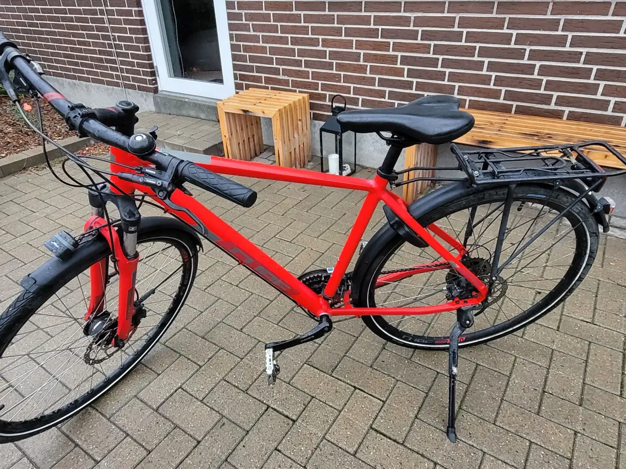 Billede 1 - Fin CUBE Hybrid Herre Cykel sælges