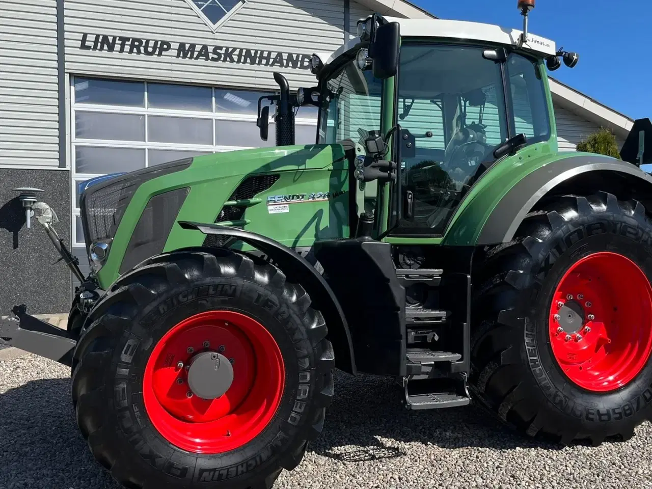 Billede 2 - Fendt 826 Vario Pæn godt udstyret traktor.
