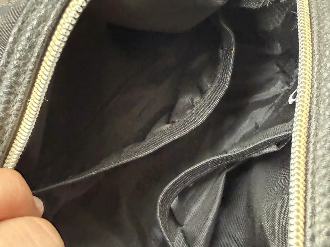 Billede 4 - Makeup taske sort