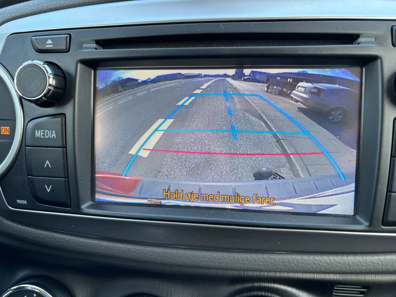 Billede 10 - Yaris med få KM