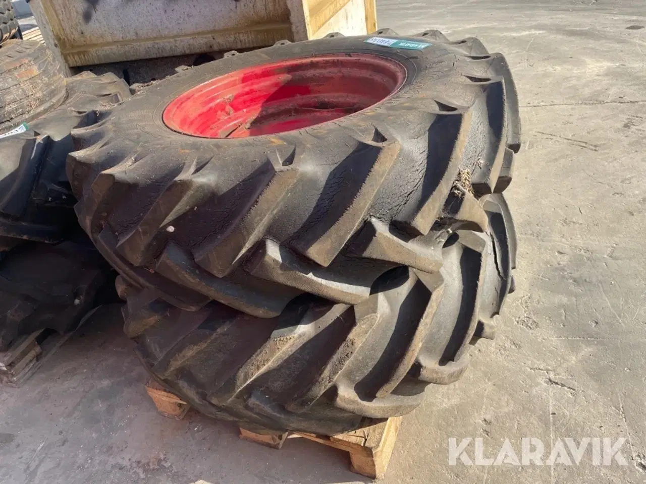 Billede 4 - Traktordæk Continental 14.9/13-26 2 styk