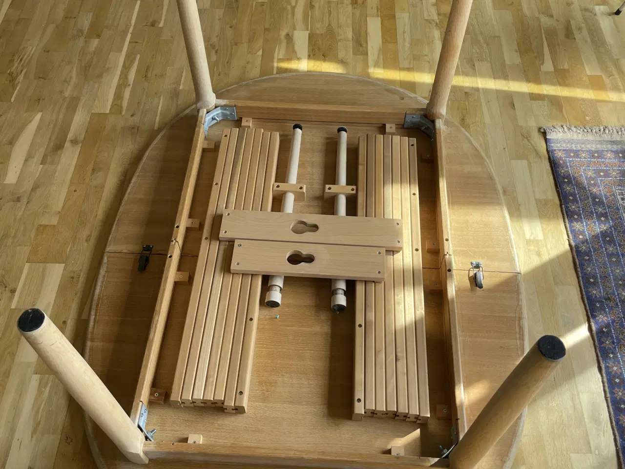 Billede 8 - Spisebord, massiv sæbe behandlet EG