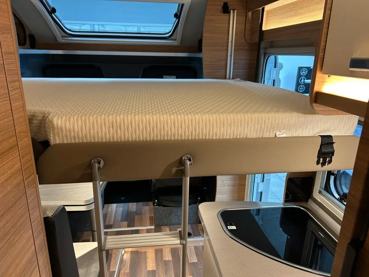 Billede 11 - Mercedes Weinsberg 2,0 Cara Compact Suite 640 Pepper Edition aut.