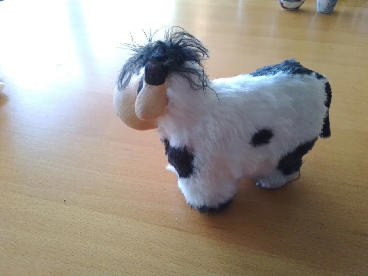 Billede 9 - Pige figurer, par og en ko