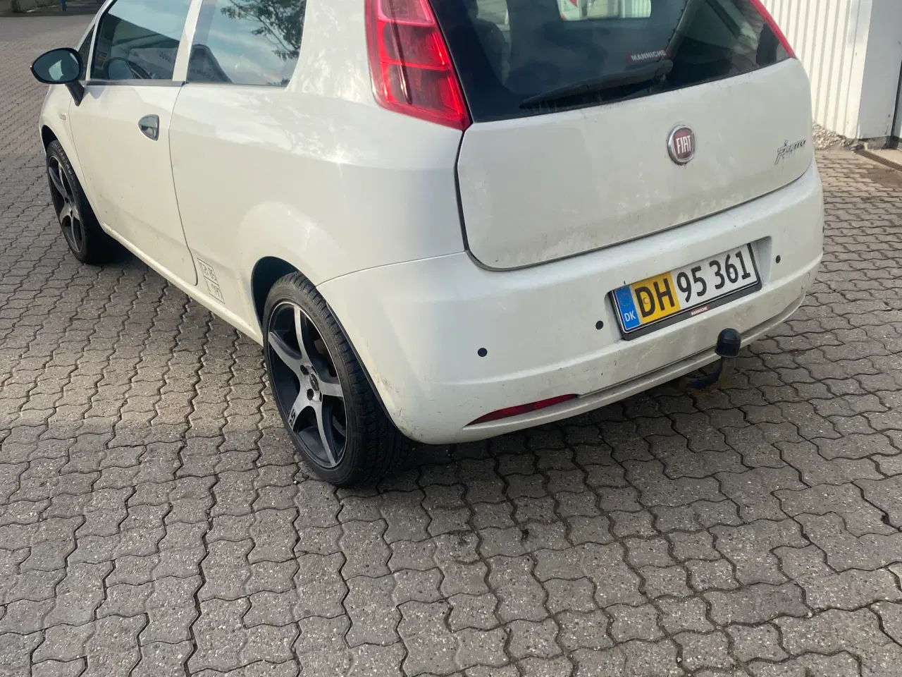 Billede 4 - Fiat Punto van nysynet d.11/4-25 