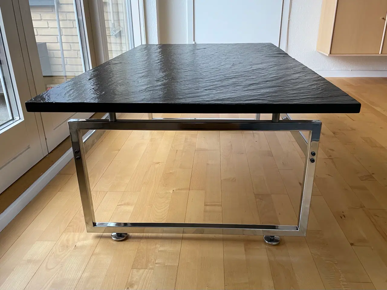 Billede 2 - Sofabord med skiferplade