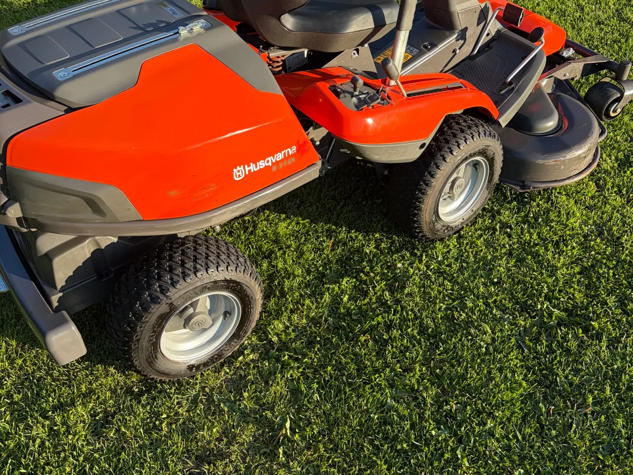 Billede 3 - Husqvarna 318X frontrider